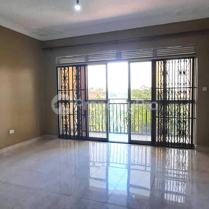 3 bedroom Apartment Block Apartment for rent kulambilo road Kampala Central - 2
