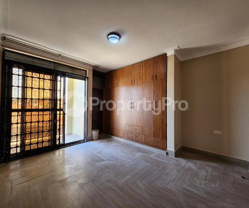 3 bedroom Apartment Block Apartment for rent kyanja road Kampala Central Kampala Central - 5