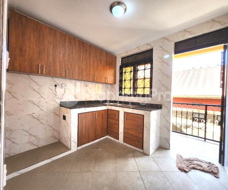 3 bedroom Apartment Block Apartment for rent kyanja road Kampala Central Kampala Central - 4