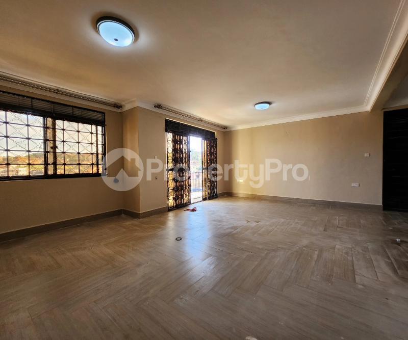 3 bedroom Apartment Block Apartment for rent kyanja road Kampala Central Kampala Central - 13
