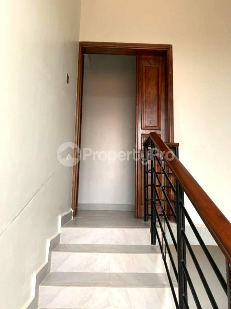 3 bedroom Apartment Block Apartment for rent munyonyo road Munyonyo Kampala Central - 4