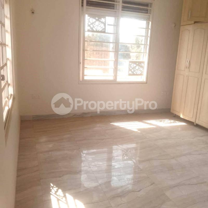 3 bedroom Apartment Block Apartment for rent Kampala Central - 8