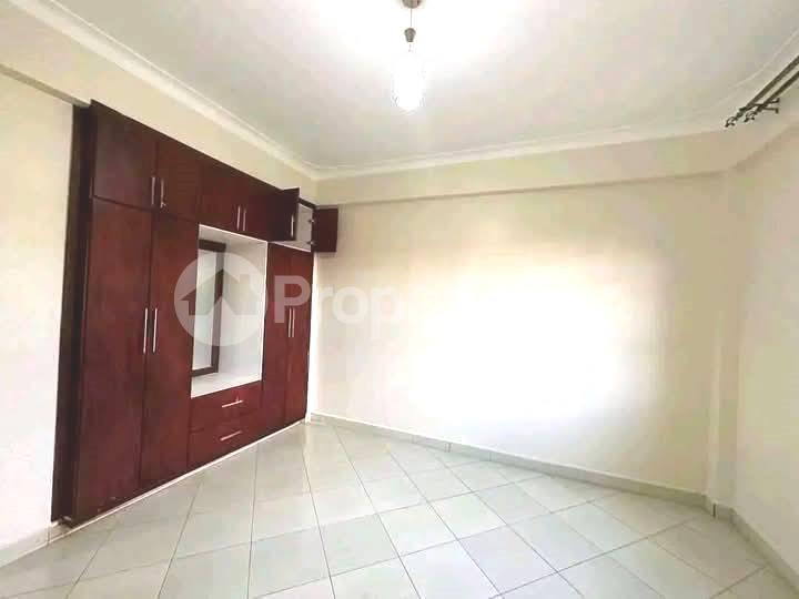 3 bedroom Apartment Block Apartment for rent namugongo road Wakiso Central - 2