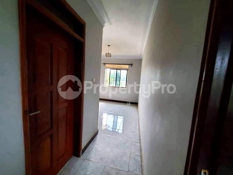 3 bedroom Apartment Block Apartment for rent namugongo road Wakiso Central - 1