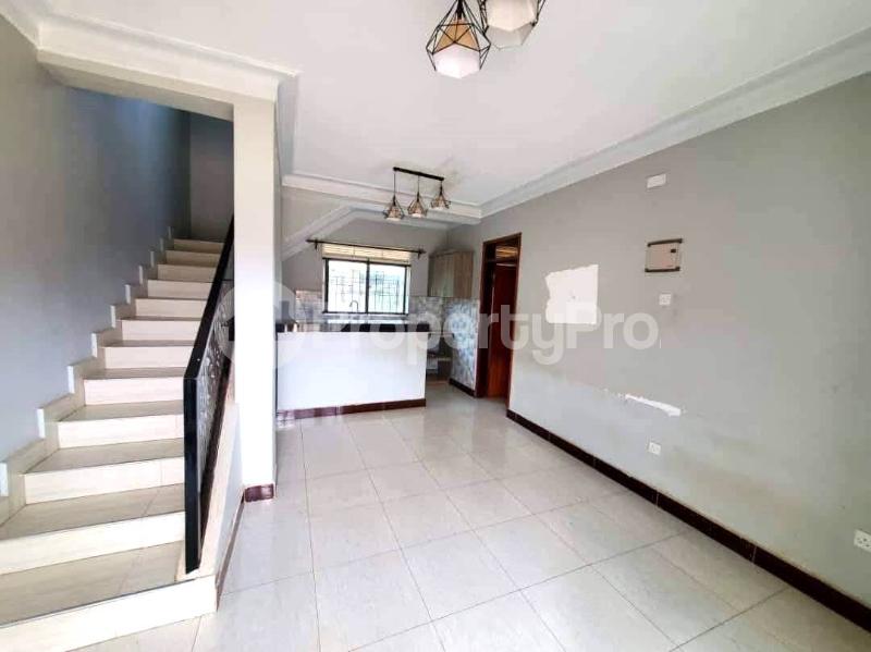 3 bedroom Apartment Block Apartment for rent namugongo road Wakiso Central - 3
