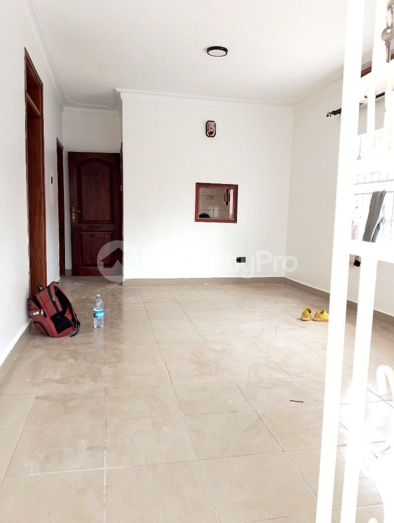 3 bedroom Bungalow Apartment for rent naalya road Kampala Central Kampala Central - 12