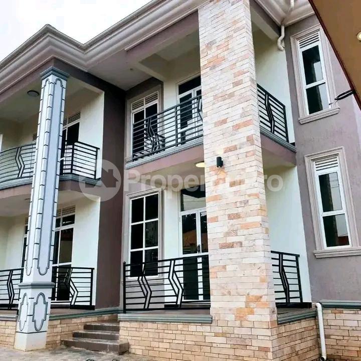 6 bedroom Apartment for sale Kyanja road  Kampala Central Kampala Central - 4