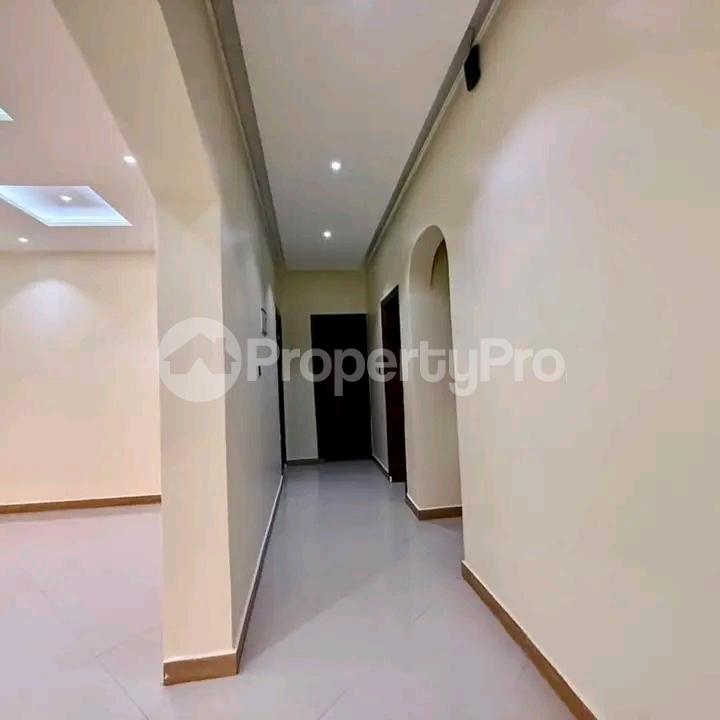 4 bedroom Bungalow Apartment for sale Najjera road  Kampala Central Kampala Central - 2