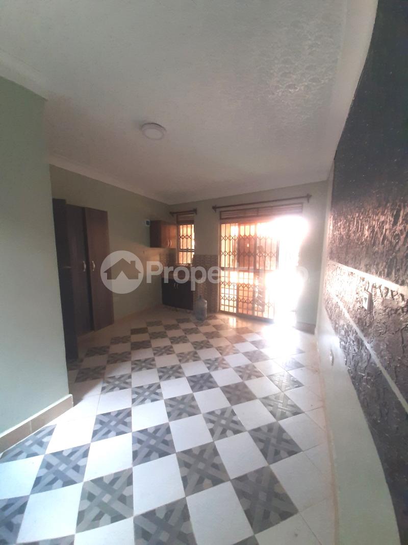 1 bedroom mini flat  Studio Apartment for rent namugongo road Wakiso Central - 5