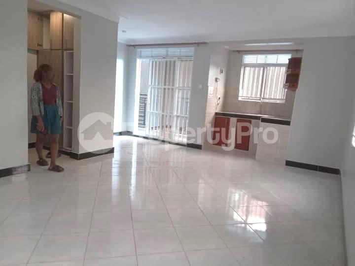 1 bedroom mini flat  Studio Apartment for rent kireka road Wakiso Central - 7