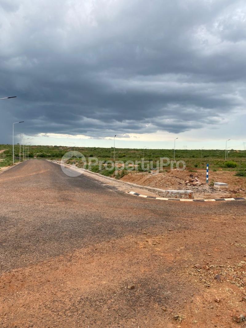 Stands & Residential land Land for sale Emganwini Along Plumtree Road , Bulawayo  Emganwini Bulawayo High-Density Bulawayo - 2