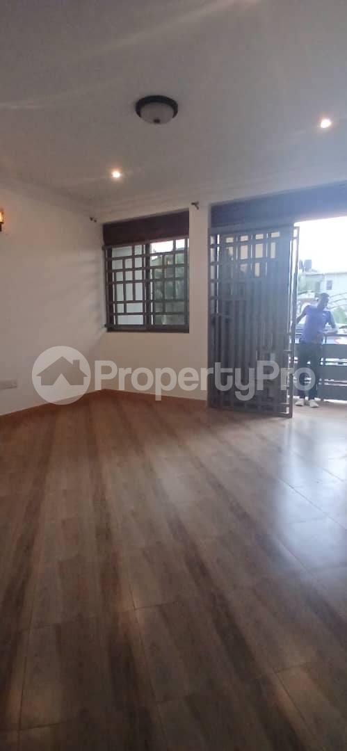 2 bedroom Apartment Block Apartment for rent Najjera road Wakiso Central - 2
