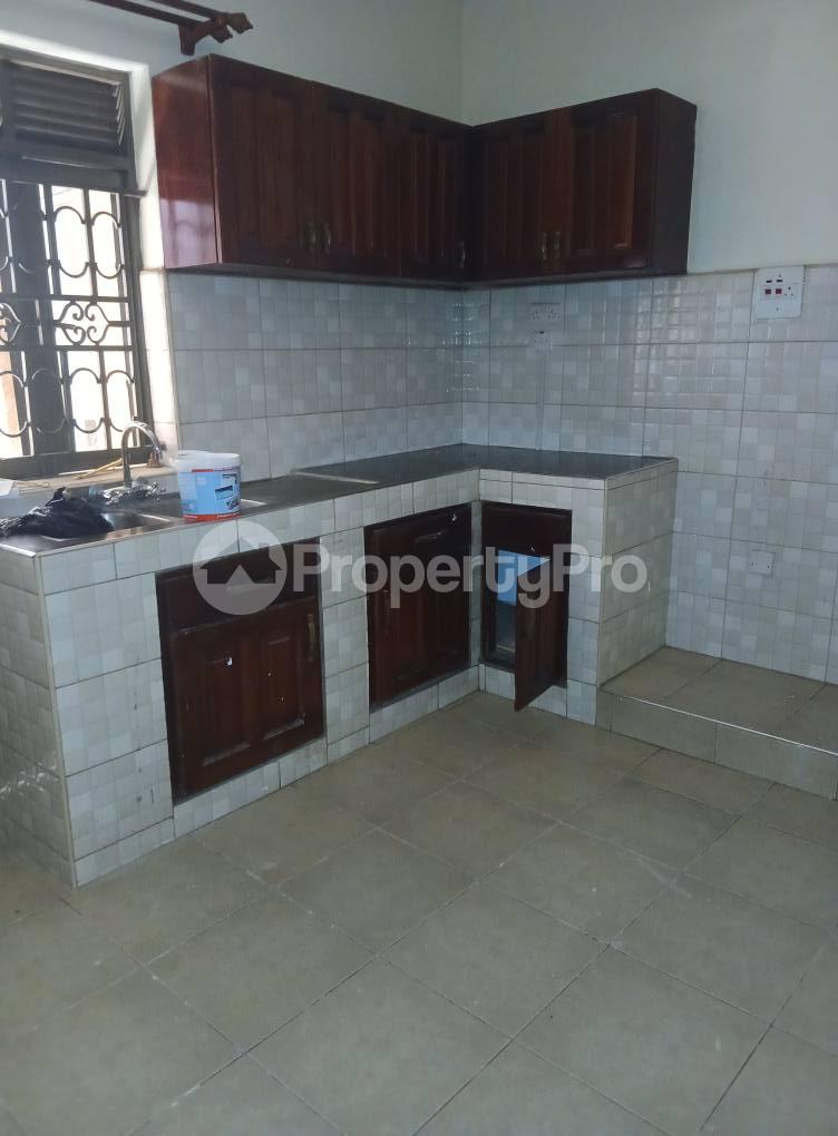 2 bedroom Bungalow Apartment for rent namugongo road Wakiso Central - 7
