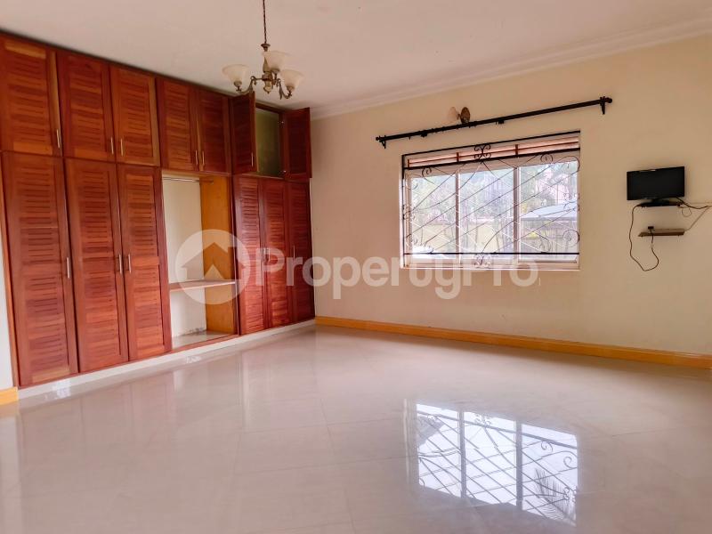 3 bedroom Apartment Block Apartment for rent Najjera road Wakiso Central - 0