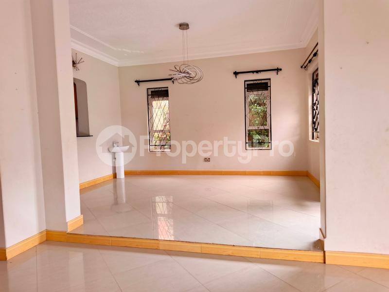 3 bedroom Apartment Block Apartment for rent Najjera road Wakiso Central - 1