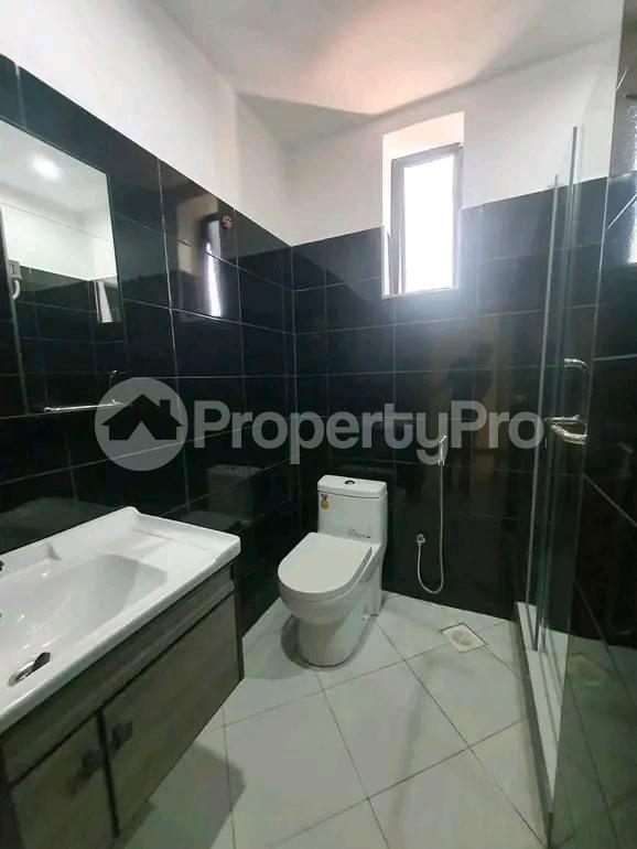 1 bedroom mini flat  Apartment Block Apartment for rent Bbunga road Kampala Central - 6