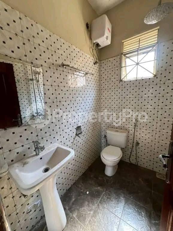 1 bedroom mini flat  Apartment Block Apartment for rent Bbunga road Kampala Central - 0