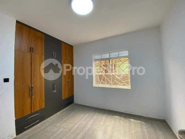 1 bedroom mini flat  Apartment Block Apartment for rent Kireka road Wakiso Central - 3