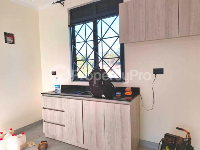 1 bedroom mini flat  Apartment Block Apartment for rent namugongo road Wakiso Central - 4