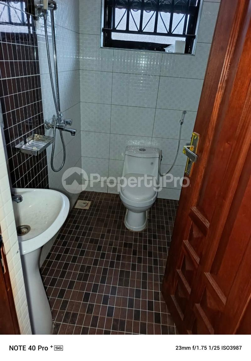 2 bedroom Apartment Block Apartment for rent namugongo road Wakiso Central - 3