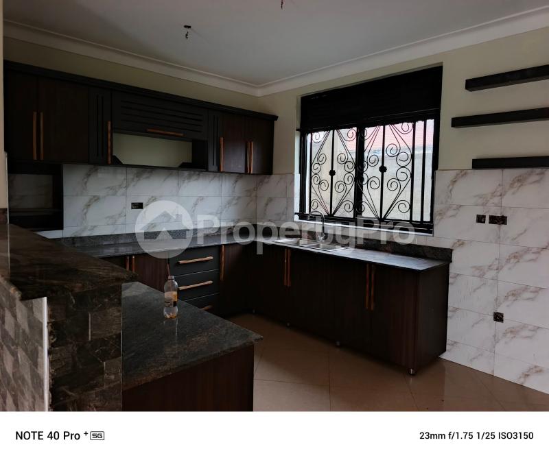 2 bedroom Apartment Block Apartment for rent namugongo road Wakiso Central - 0