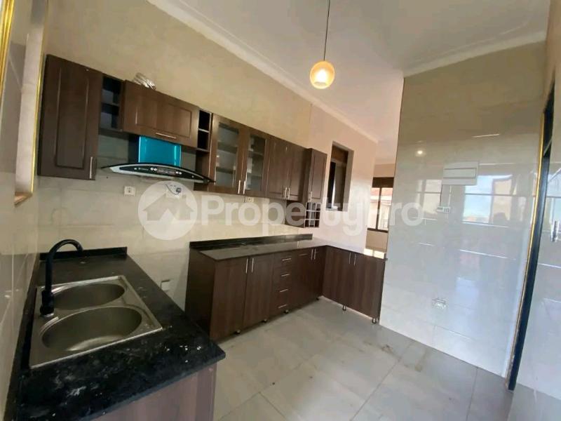 2 bedroom Apartment Block Apartment for rent Kisaasi road Wakiso Central - 6