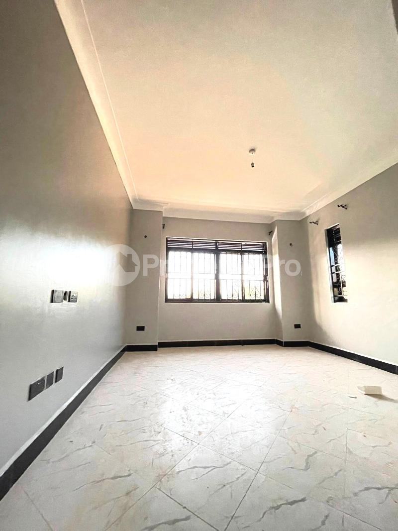 2 bedroom Apartment Block Apartment for rent gayaza road Gayaza Wakiso Central - 2