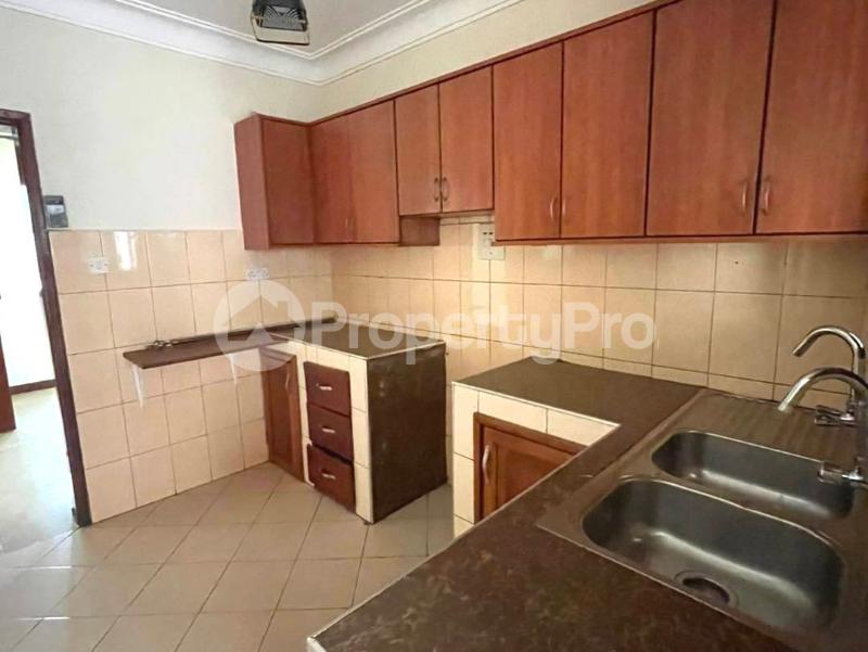 2 bedroom Apartment Block Apartment for rent mawanda road Kampala Central - 1