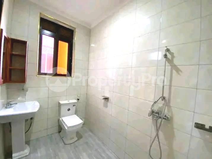 2 bedroom Apartment Block Apartment for rent kisaasi road Kisaasi Kampala Central - 1