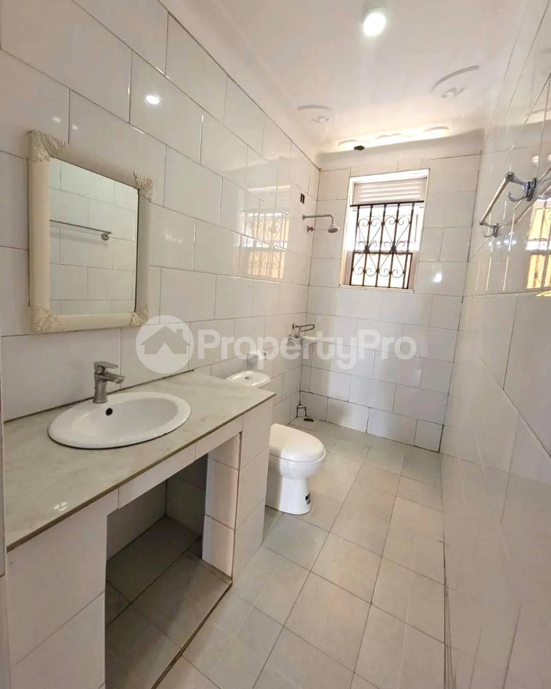 2 bedroom Apartment Block Apartment for rent kisaasi road Kampala Central Kampala Central - 2
