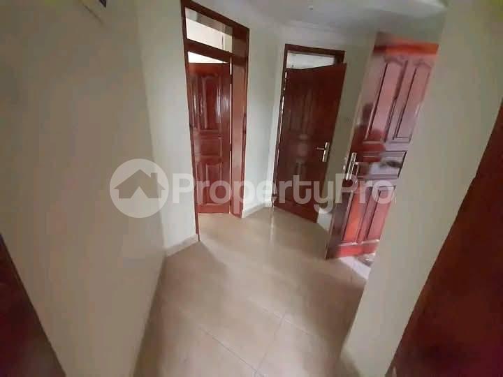 2 bedroom Apartment Block Apartment for rent kulambilo road Kampala Central - 5