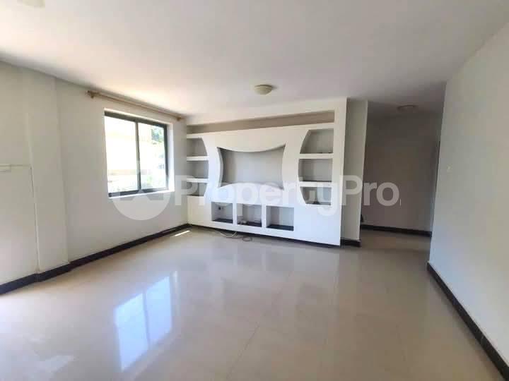 2 bedroom Apartment Block Apartment for rent munyonyo road Munyonyo Kampala Central - 9
