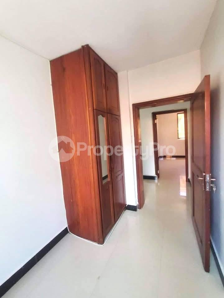 2 bedroom Apartment Block Apartment for rent munyonyo road Munyonyo Kampala Central - 5