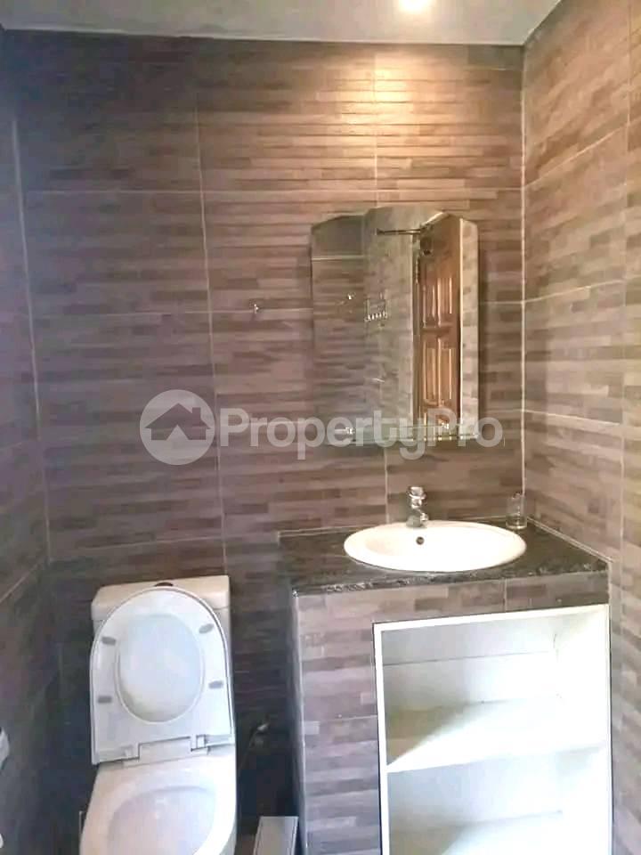 2 bedroom Apartment Block Apartment for rent mutungo road Kampala Central - 8