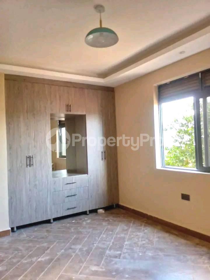2 bedroom Apartment Block Apartment for rent naalya road Wakiso Central - 3