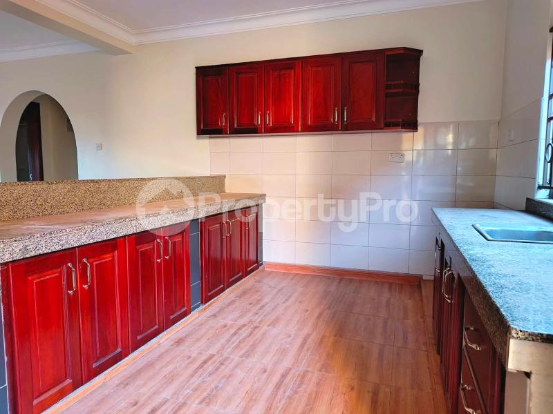 2 bedroom Apartment Block Apartment for rent namugongo road Wakiso Central - 3