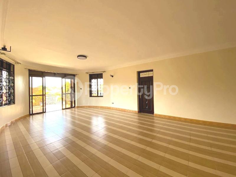 1 bedroom mini flat  Apartment Block Apartment for rent kisaasi road Kisaasi Kampala Central - 4