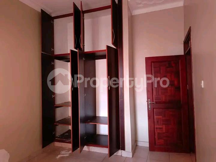 2 bedroom Apartment Block Apartment for rent Naalya road  Kampala Central Kampala Central - 5