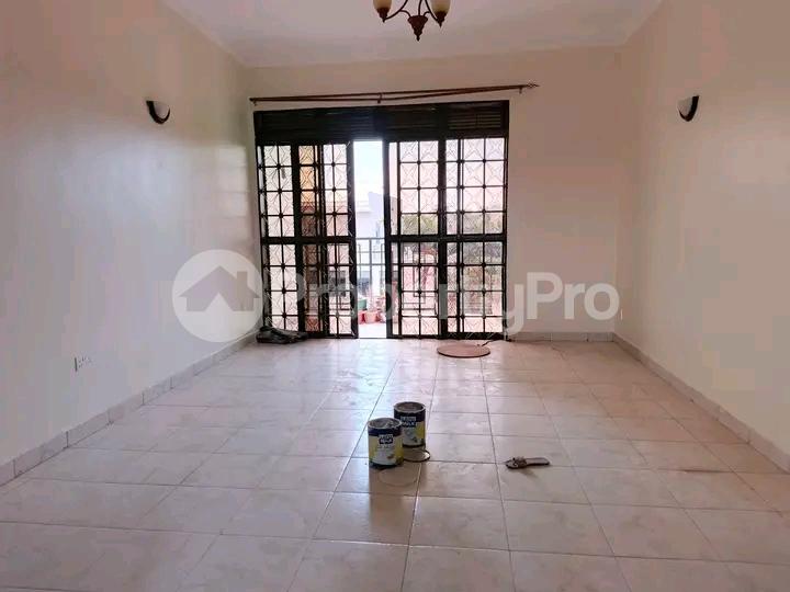 2 bedroom Apartment for rent Bweyogerere butto  Kampala Central Kampala Central - 1