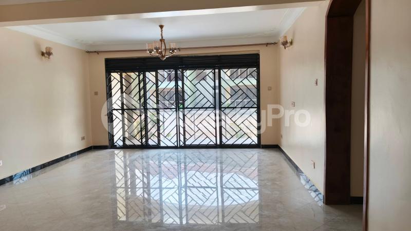 3 bedroom Apartment Block Apartment for rent Kira road Kira Wakiso Central - 6