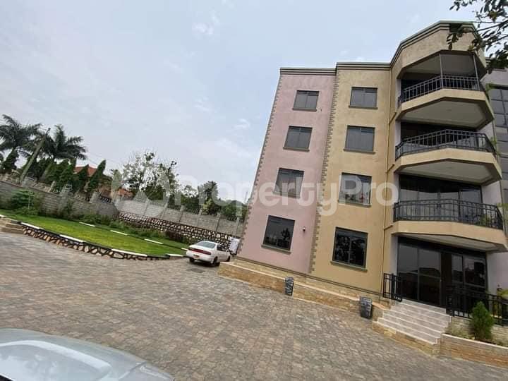 3 bedroom Apartment Block Apartment for rent Kyaliwajjala road Wakiso Central - 3