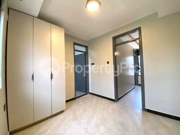 3 bedroom Apartment Block Apartment for rent kira road Kira Wakiso Central - 5