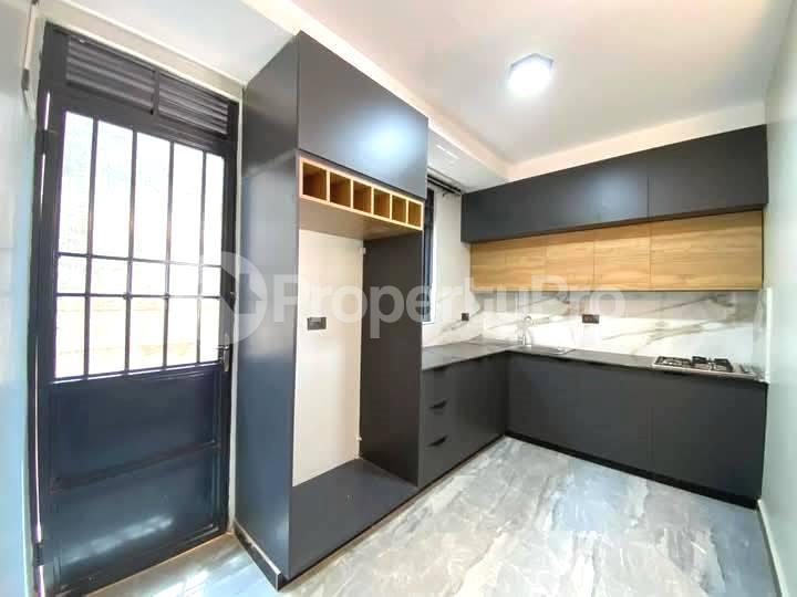 3 bedroom Apartment Block Apartment for rent kira road Kira Wakiso Central - 8