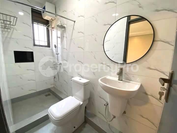 3 bedroom Apartment Block Apartment for rent kira road Kira Wakiso Central - 11