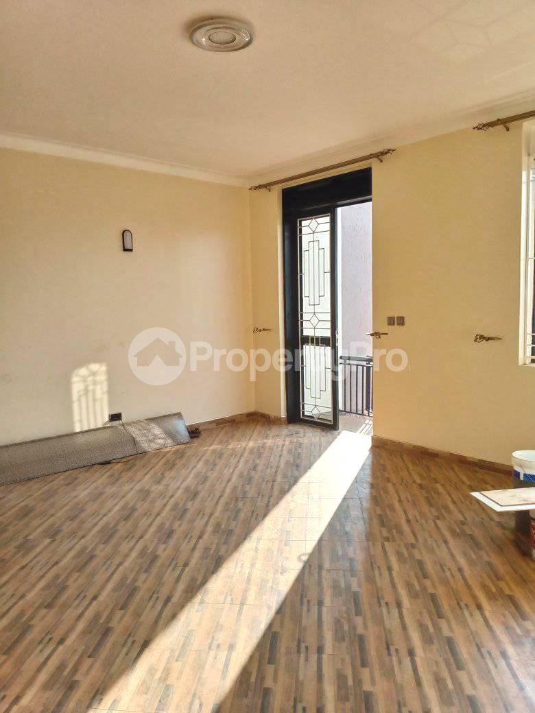 3 bedroom Apartment Block Apartment for rent kisaasi road Kisaasi Kampala Central - 8