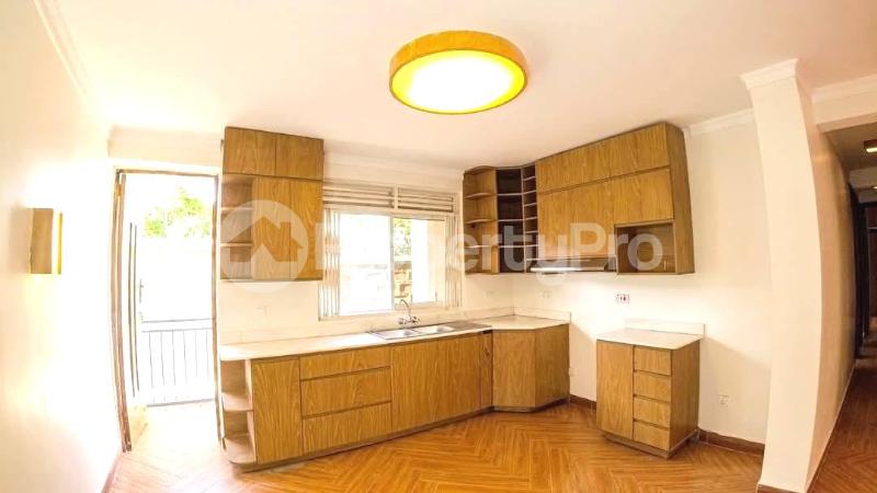 3 bedroom Apartment Block Apartment for rent kiwaatule road Kampala Central - 6
