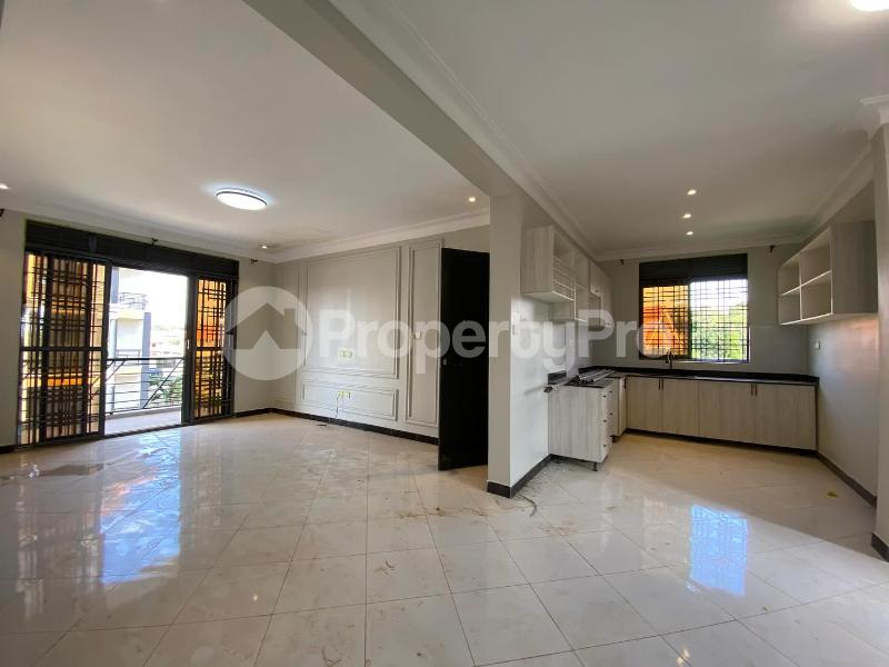 3 bedroom Apartment Block Apartment for rent kulambilo road Kampala Central - 10