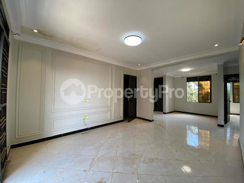 3 bedroom Apartment Block Apartment for rent kulambilo road Kampala Central - 8