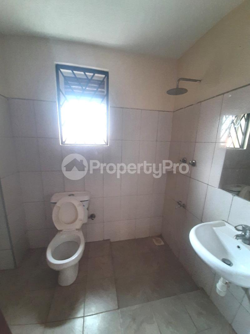 3 bedroom Apartment Block Apartment for rent namugongo road Wakiso Central - 14