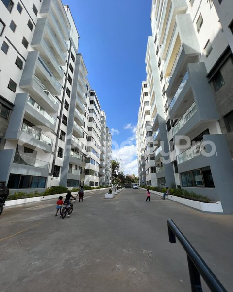 3 bedroom Rooms Flat&Apartment for sale Lavington Nairobi